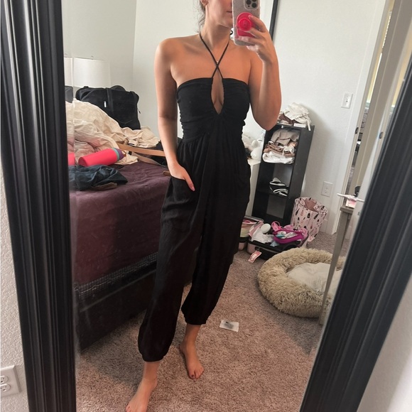 Ooh La Luxe Sinclair jumpsuit in a size small, color black - Picture 2 of 7